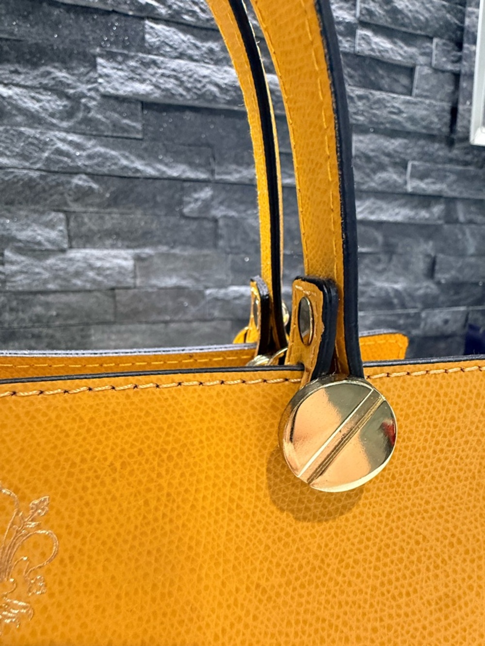 Vera Pelle Genuine Leather Structured Tote Mustard Yellow Pebbled Made in Italy - Picture 11 of 11